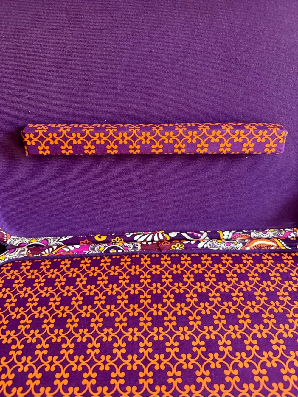VERA BRADLEY Laptop Quilted Padded Sleeve-Suzani